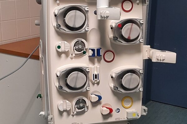 Přístroj pro kontinuální dialýzu multiFitratePRO